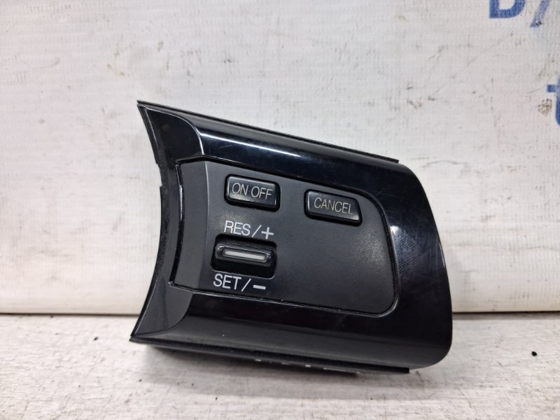 Кнопки руля Mazda CX 7 2006-2012 ER 2.3 бензин 	L3VDT EG27664M0 Б/У