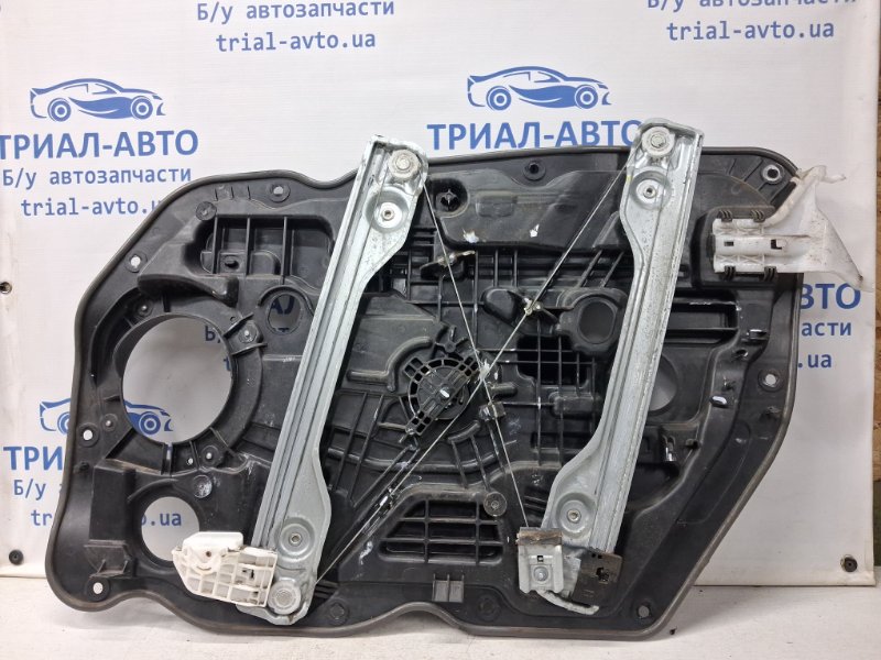 Стеклоподъемник передний левый Ceed 2012-2018 JD 1.6 diesel D4FB