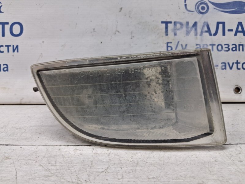 Фара противотуманная правая Toyota Prado 2002-2009 J120 4.0 1GR-FE 8121160150 Б/У