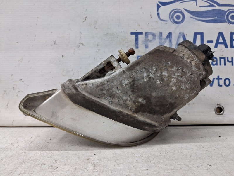 Фара противотуманная правая Prado 2002-2009 J120 4.0 1GR-FE