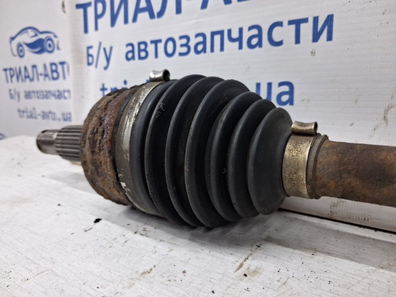 Привод передний правый МКПП Mitsubishi Lancer 10 1.5 бензин 4a91