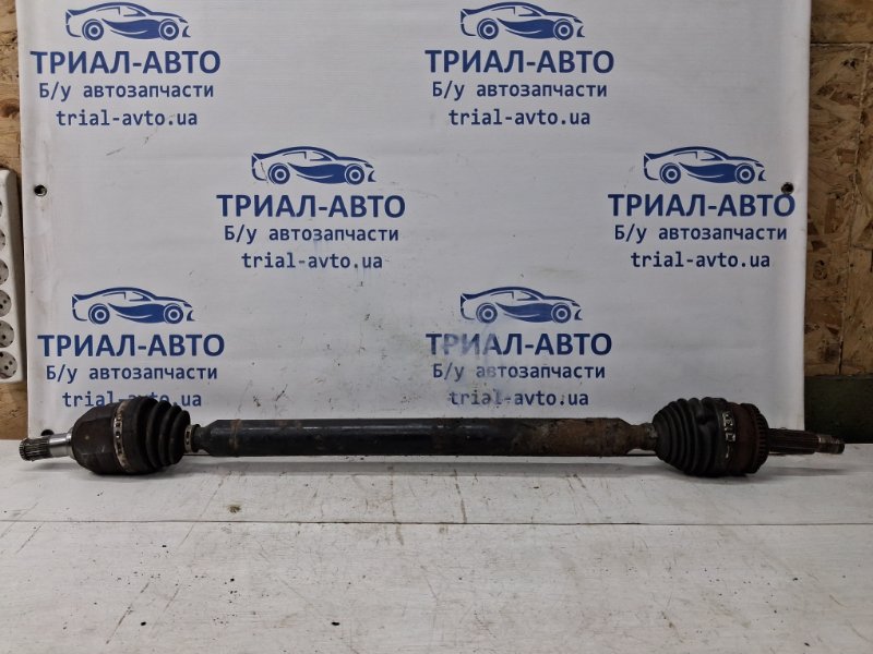 Привод передний правый МКПП Kia Ceed 2012-2018 JD 1.6 diesel D4FB 49501A6100 Б/У