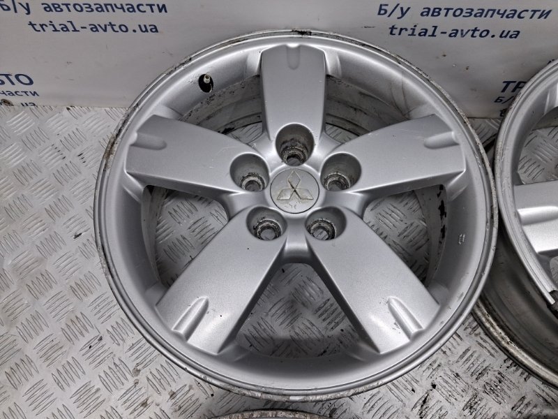 Диски титан комплект R17 Outlander 2003-2006 cu 2.4 бензин 4G69