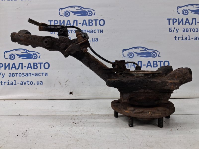 Кулак поворотный левый со ступицей Prado 2002-2009 J120 4.0 1GR-FE