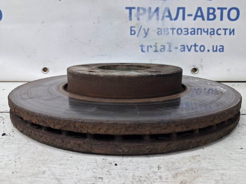Диск тормозной передний Mazda 3 BK 1.6 бензин Z6