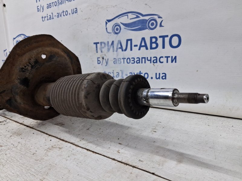 Амортизатор передний правый Lancer 2007-2017 10 1.5 бензин 4a91