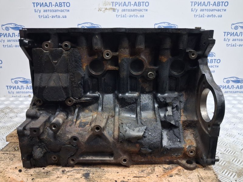 Блок ДВС Kia Sorento 2002-2011 BL 2.5 diesel D4CB 211024AA00 Б/У
