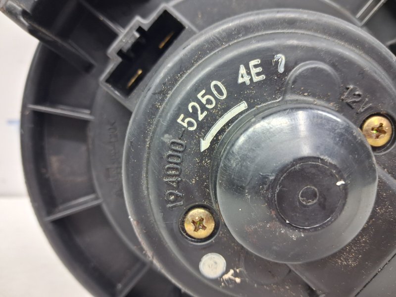Моторчик печки Prado 2002-2009 J120 4.0 1GR-FE