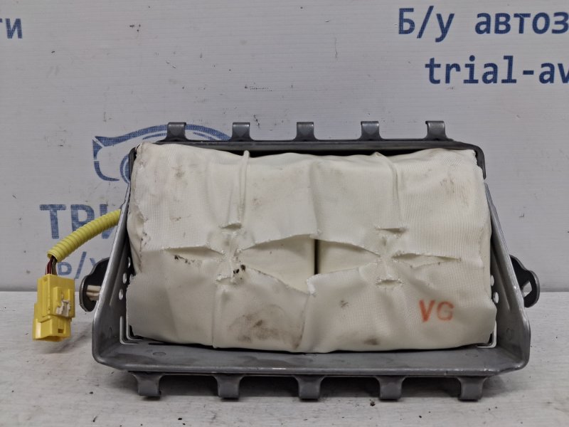 Подушка безопасности в торпеду Mitsubishi Lancer 2007-2017 10 1.5 бензин 4a91 7030A060 Б/У