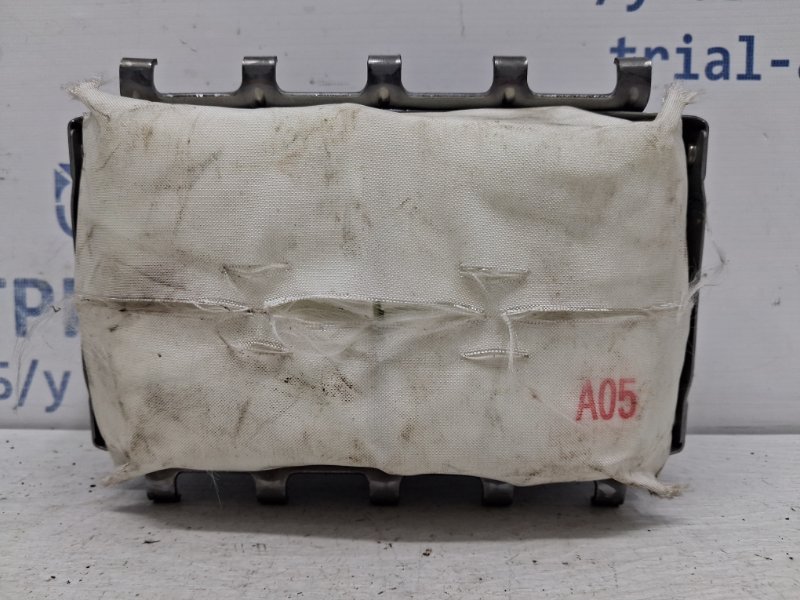 Подушка безопасности в торпеду Subaru Forester 2012-2018 SJ 2.0 diesel EE20Z 98271SG030 Б/У
