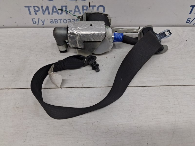 Ремень безопасности передний правый Mitsubishi Lancer 2007-2017 10 1.5 бензин 4a91 7000A410XA Б/У