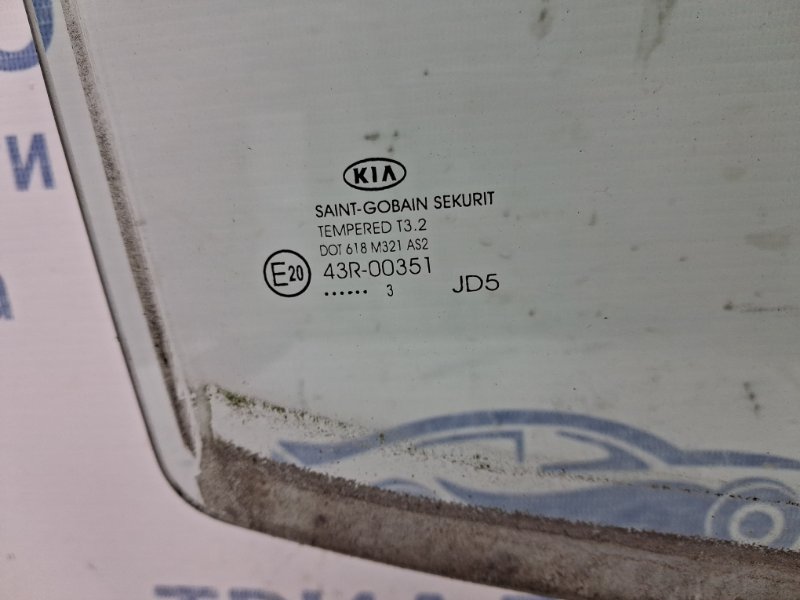 Стекло двери заднее правое Kia Ceed JD 1.6 diesel D4FB