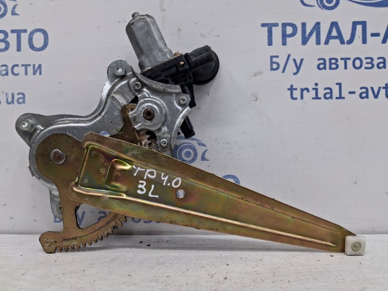 Стеклоподъемник задний левый Prado 2002-2009 J120 4.0 1GR-FE