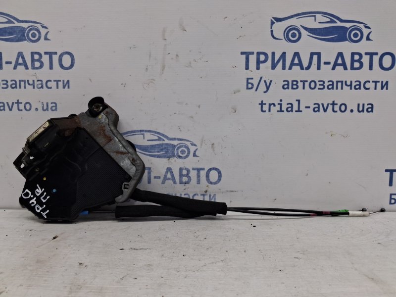 Замок двери передний правый Toyota Prado 2002-2009 J120 4.0 1GR-FE 6903033251 Б/У