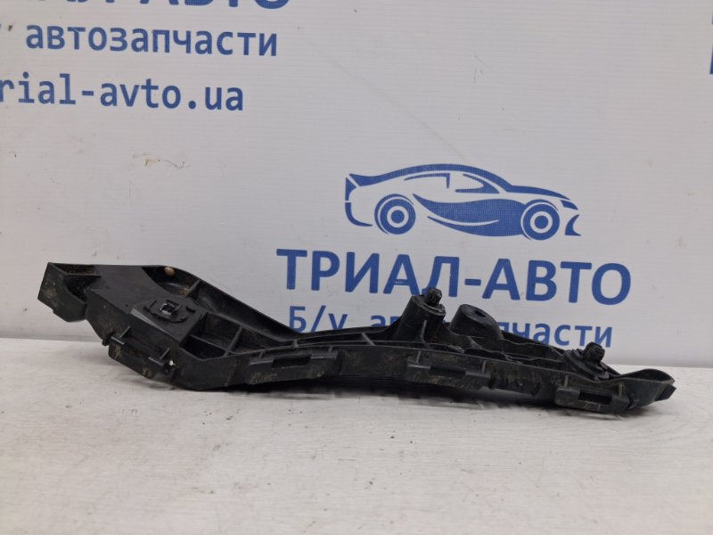 Кронштейн бампера передний правый RAV 4 2012-2018 A40 2.2 diesel 2ADFTV