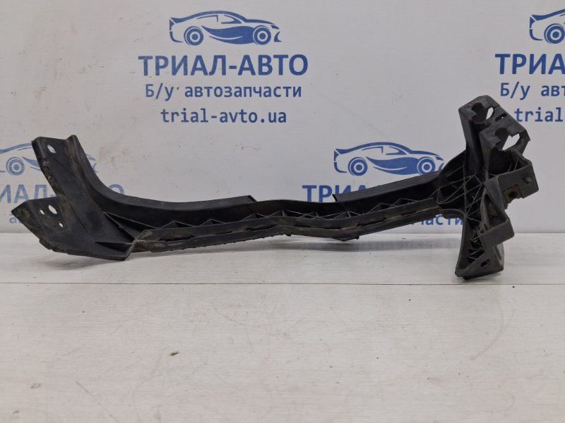 Кронштейн бампера передний правый Subaru Forester SJ 2.0 diesel EE20Z