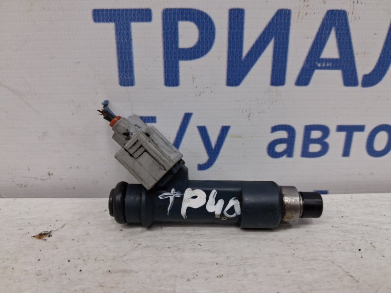 Форсунка топливная Toyota Prado 2002-2009 J120 4.0 1GR-FE 2320939015 Б/У