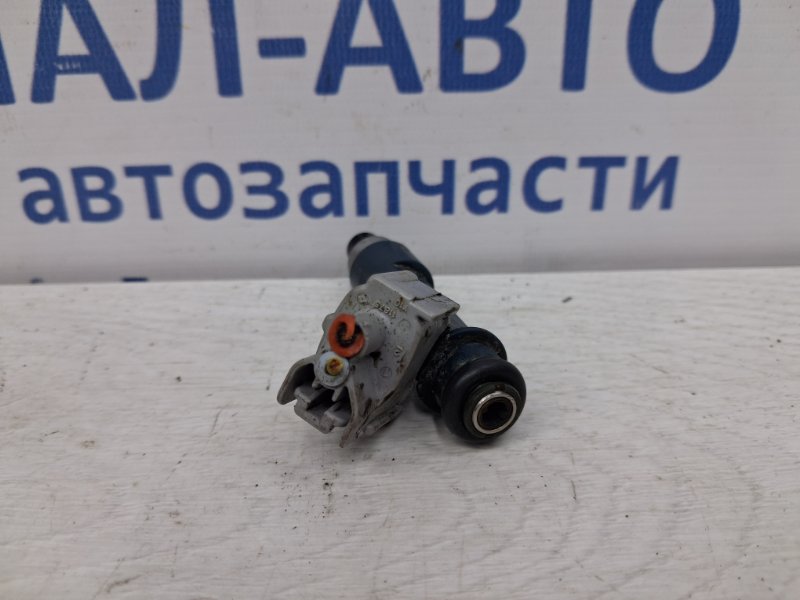 Форсунка топливная Prado 2002-2009 J120 4.0 1GR-FE