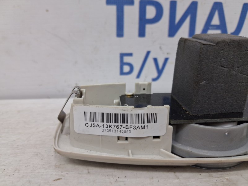 Плафон задний Ford Kuga CBS 2.0 diesel