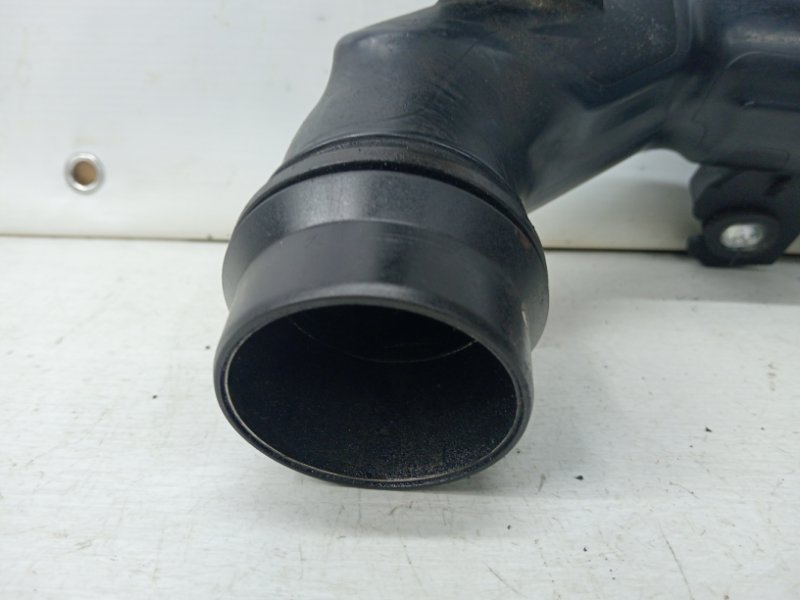 Патрубок интеркулера Q50 2013- V37 2.2 diesel OM651
