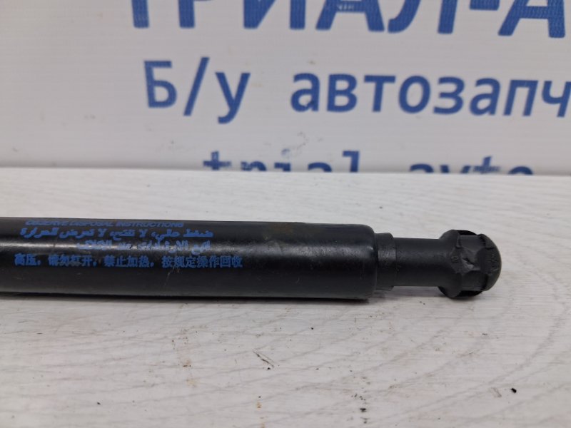 Амортизатор крышки багажника Q50 2013- V37 2.2 diesel OM651