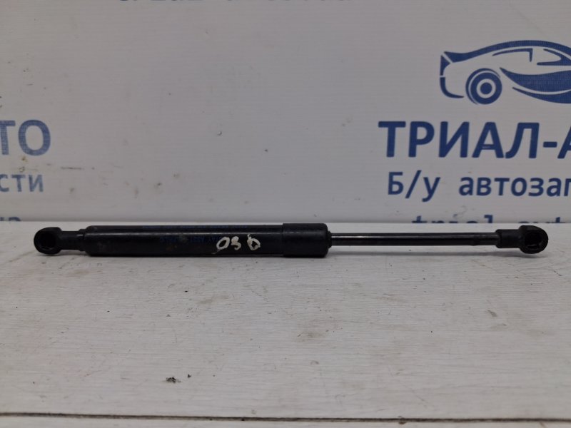 Амортизатор крышки багажника Infiniti Q50 2013- V37 2.2 diesel OM651 844304GA0A Б/У