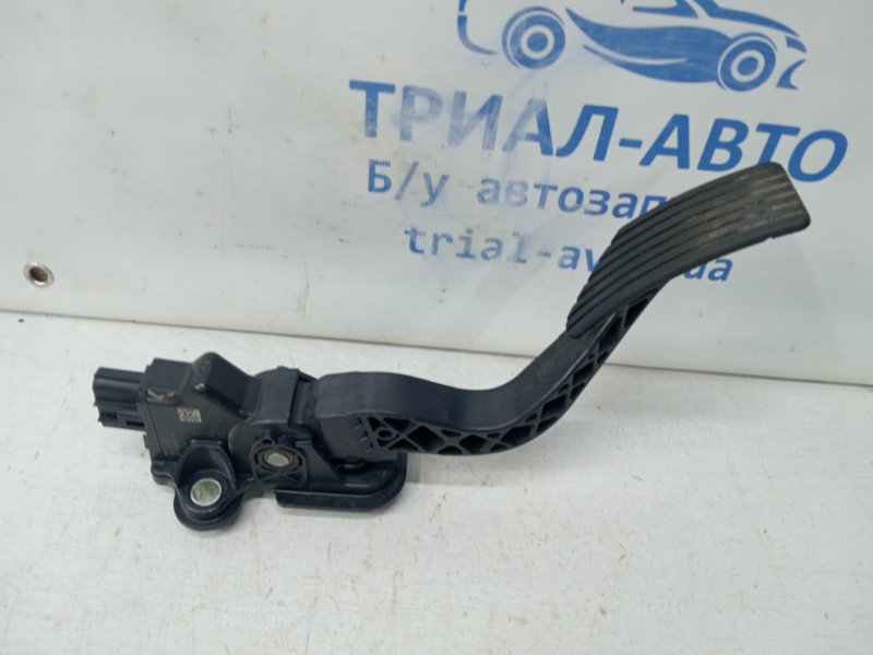 Педаль газа Lancer 2007-2017 10 1.5 бензин 4a91