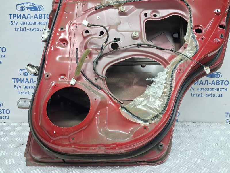 Дверь задняя правая RAV 4 2005-2016 A30 2.0 бензин 1AZFE