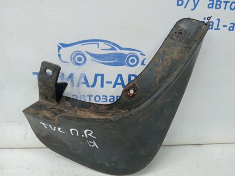 Брызговик передний правый Tucson 2004-2009 JM 2.0 diesel D4EA