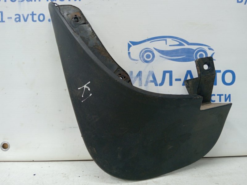Брызговик передний левый Hyundai Tucson 2004-2009 JM 2.0 diesel D4EA 868312E010 Б/У
