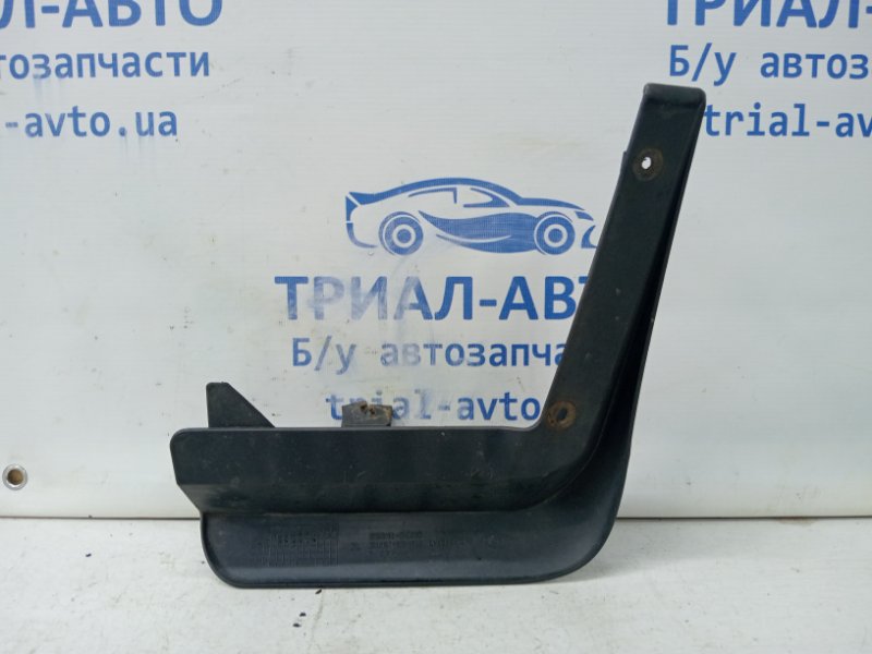 Брызговик задний левый Kia Sorento BL 2.5 diesel D4CB