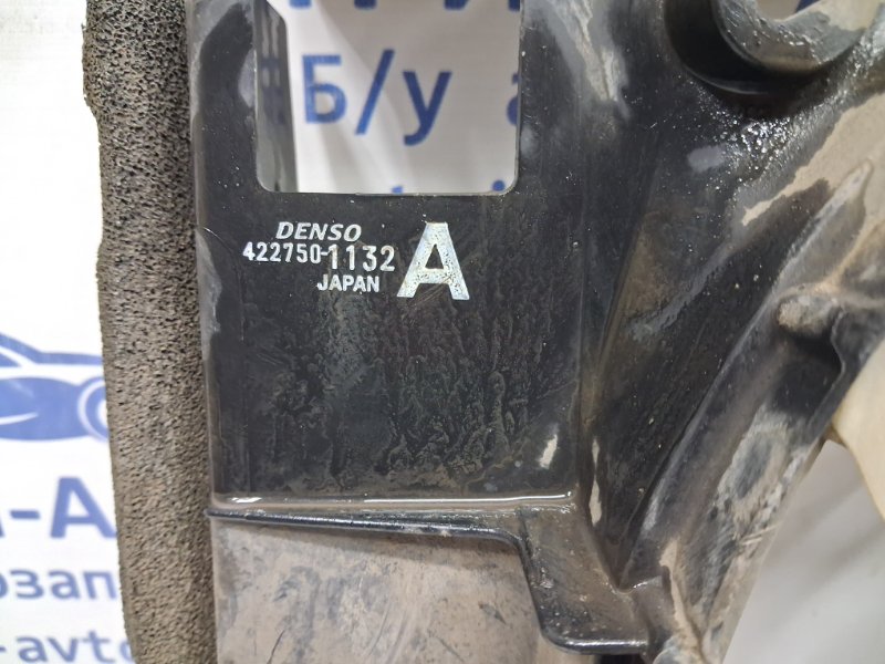 Диффузор с вентилятором радиатора RAV 4 2005-2016 A30 2.0 бензин 1AZFE