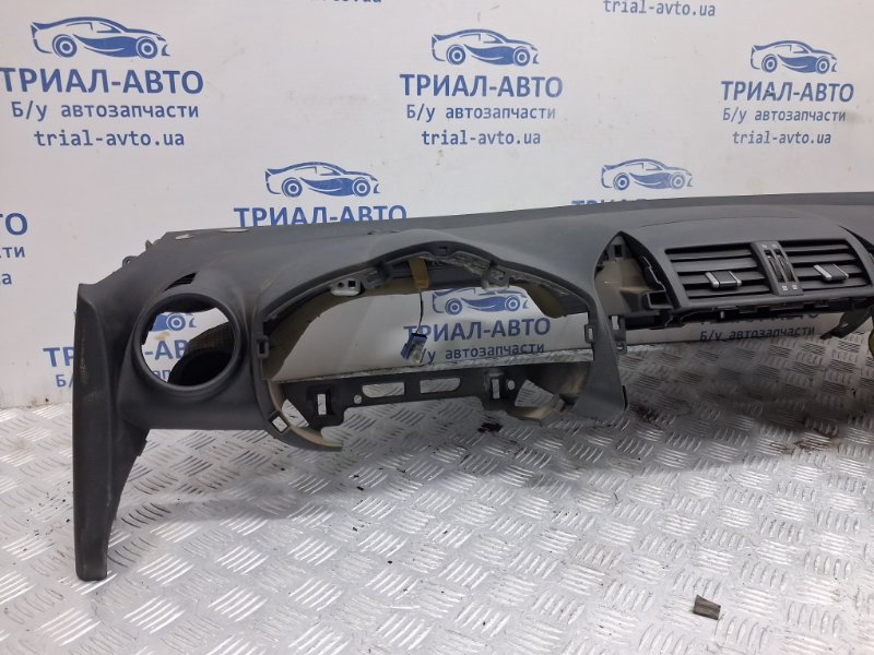 Торпеда с подушкой бесопасности Toyota RAV 4 A30 2.0 бензин 1AZFE