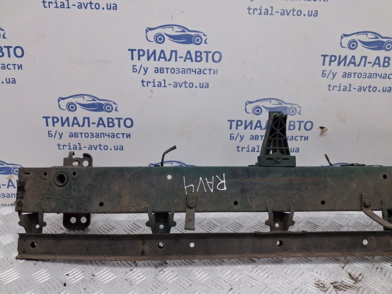 Усилитель бампера передний RAV 4 2005-2016 A30 2.0 бензин 1AZFE