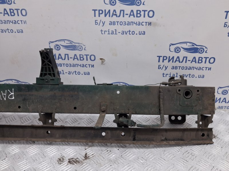 Усилитель бампера передний Toyota RAV 4 A30 2.0 бензин 1AZFE