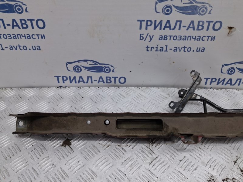 Панель передняя верхняя планка RAV 4 2005-2016 A30 2.0 бензин 1AZFE