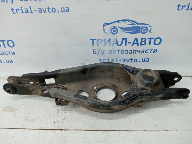 Рычаг задней подвески нижний поперечный (под пружину) RAV 4 2005-2016 A30 2.0 бензин 1AZFE