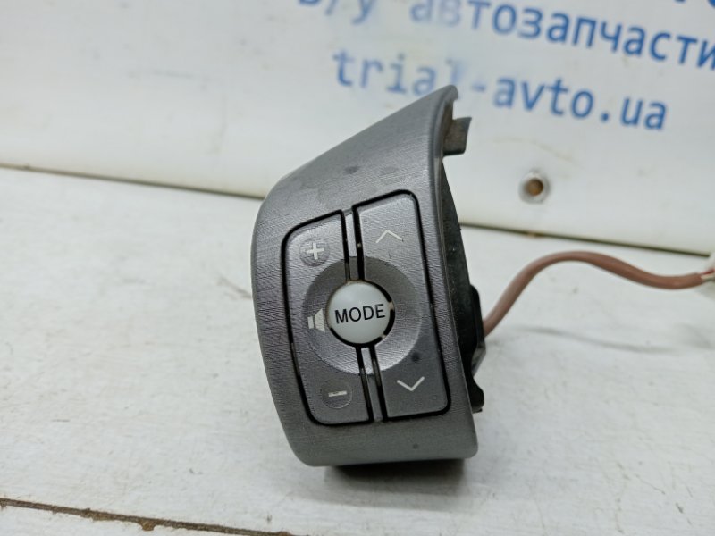 Кнопка руля RAV 4 2005-2016 A30 2.0 бензин 1AZFE