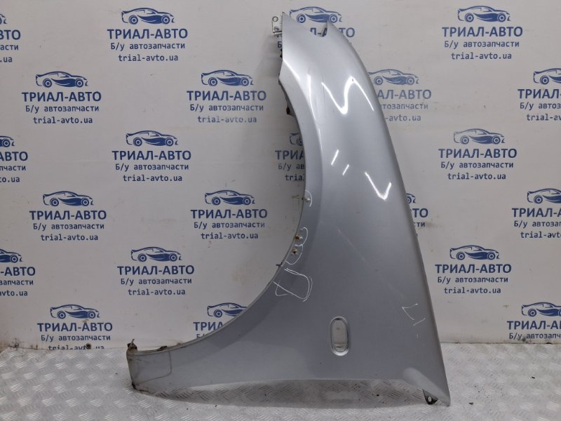 Крыло переднее левое Mitsubishi L200 2006-2015 KB 2.5 Diesel 4D56 5220A819 Б/У