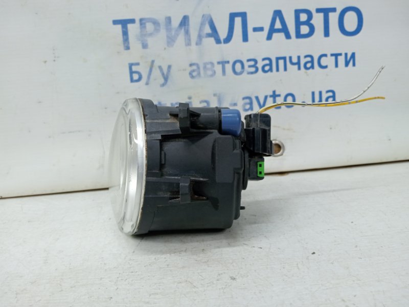 Фара противотуманная правая Toyota RAV 4 A30 2.0 бензин 1AZFE