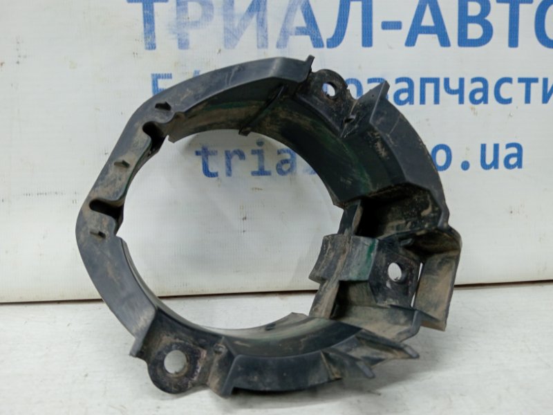 Кронштейн правый Toyota RAV 4 2005-2016 A30 2.0 бензин 1AZFE 5212642020 Б/У