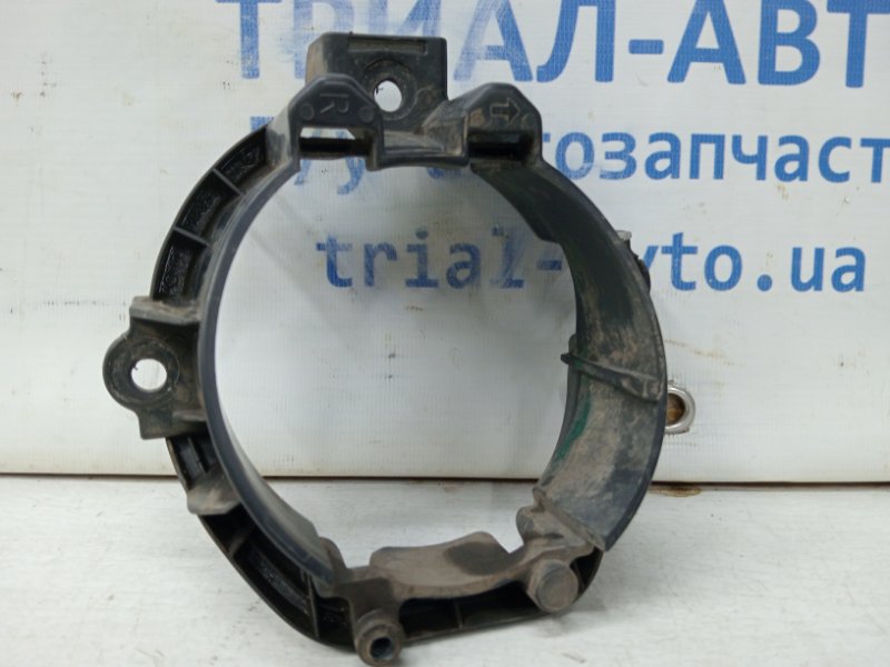 Кронштейн правый RAV 4 2005-2016 A30 2.0 бензин 1AZFE
