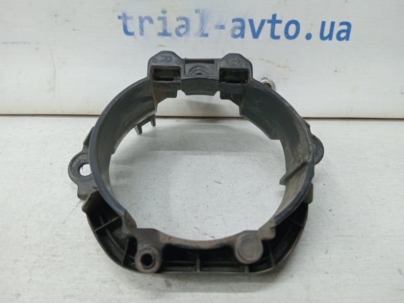 Кронштейн правый RAV 4 2005-2016 A30 2.0 бензин 1AZFE
