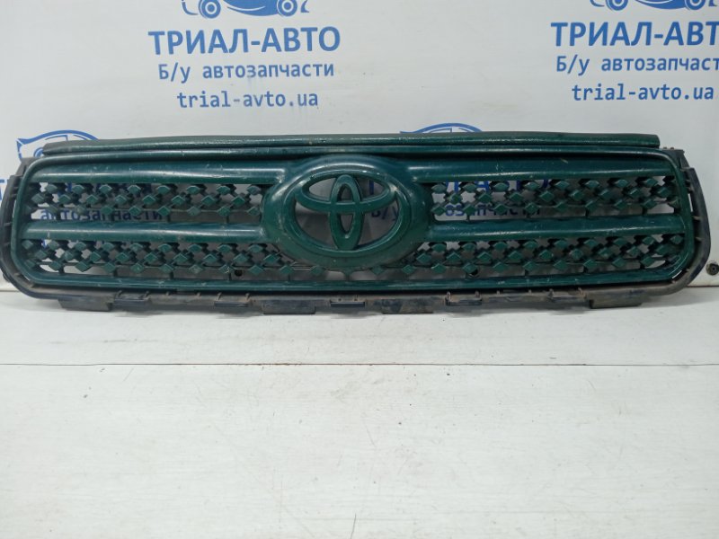 Решетка радиатора Toyota RAV 4 2005-2016 A30 2.0 бензин 1AZFE 5310142150 Б/У