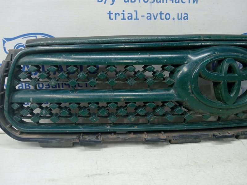 Решетка радиатора Toyota RAV 4 A30 2.0 бензин 1AZFE