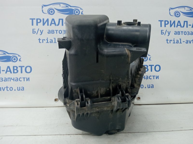 Корпус воздушного фильтра RAV 4 2005-2016 A30 2.0 бензин 1AZFE