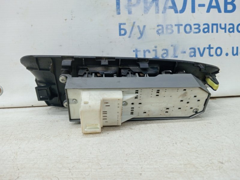 Блок управления стеклоподъемниками Toyota RAV 4 A30 2.0 бензин 1AZFE