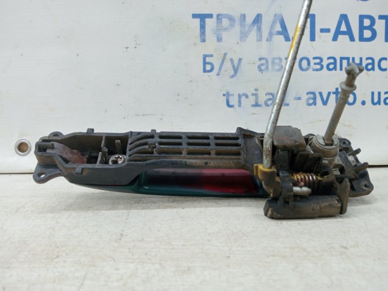 Ручка двери внешняя передняя левая RAV 4 2005-2016 A30 2.0 бензин 1AZFE
