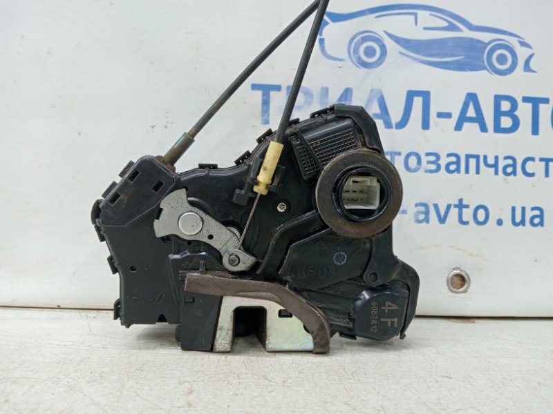 Замок двери передний правый RAV 4 2005-2016 A30 2.0 бензин 1AZFE