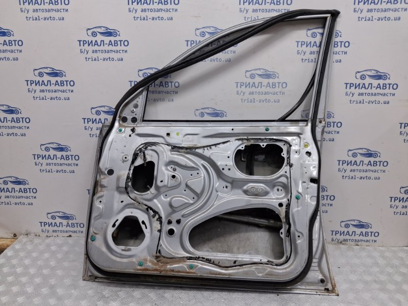Дверь передняя правая L200 2006-2015 KB 2.5 Diesel 4D56